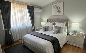 Lg Qs Rm Private Luxury Bathrm Strictly Non Smokers And Genuine Travellers Only Over 25